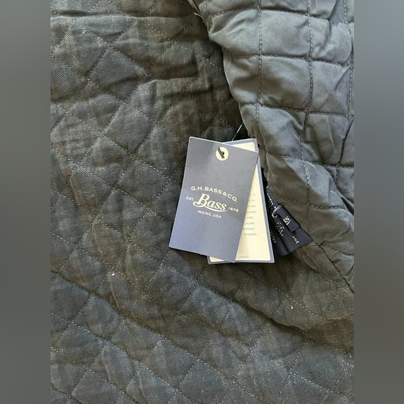 Men's Bass Quilted Vest - Picture 5 of 9